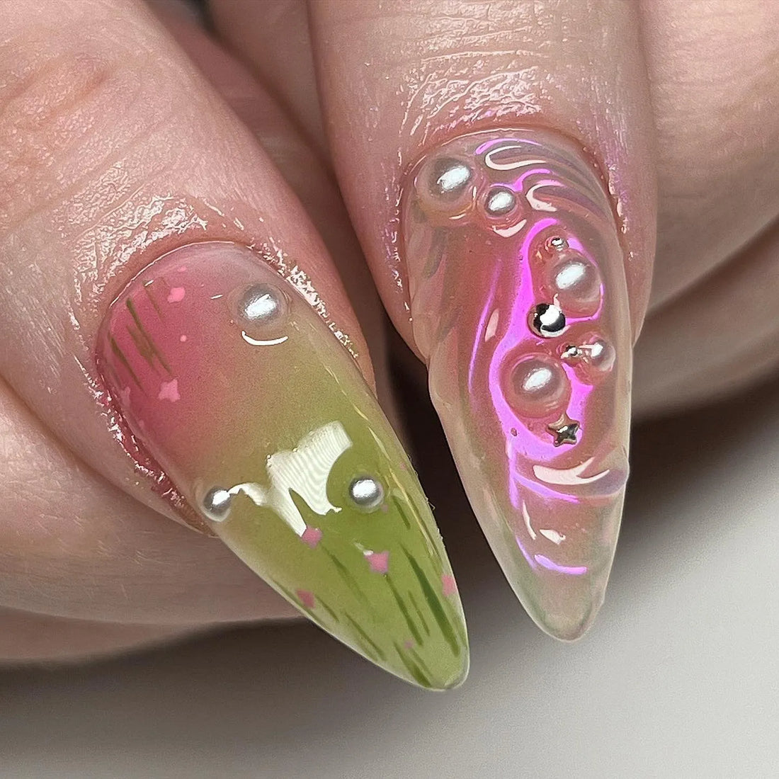 Handmade Iridescent Pastel Chrome Swirl Pearl Aura Press on Nails N29