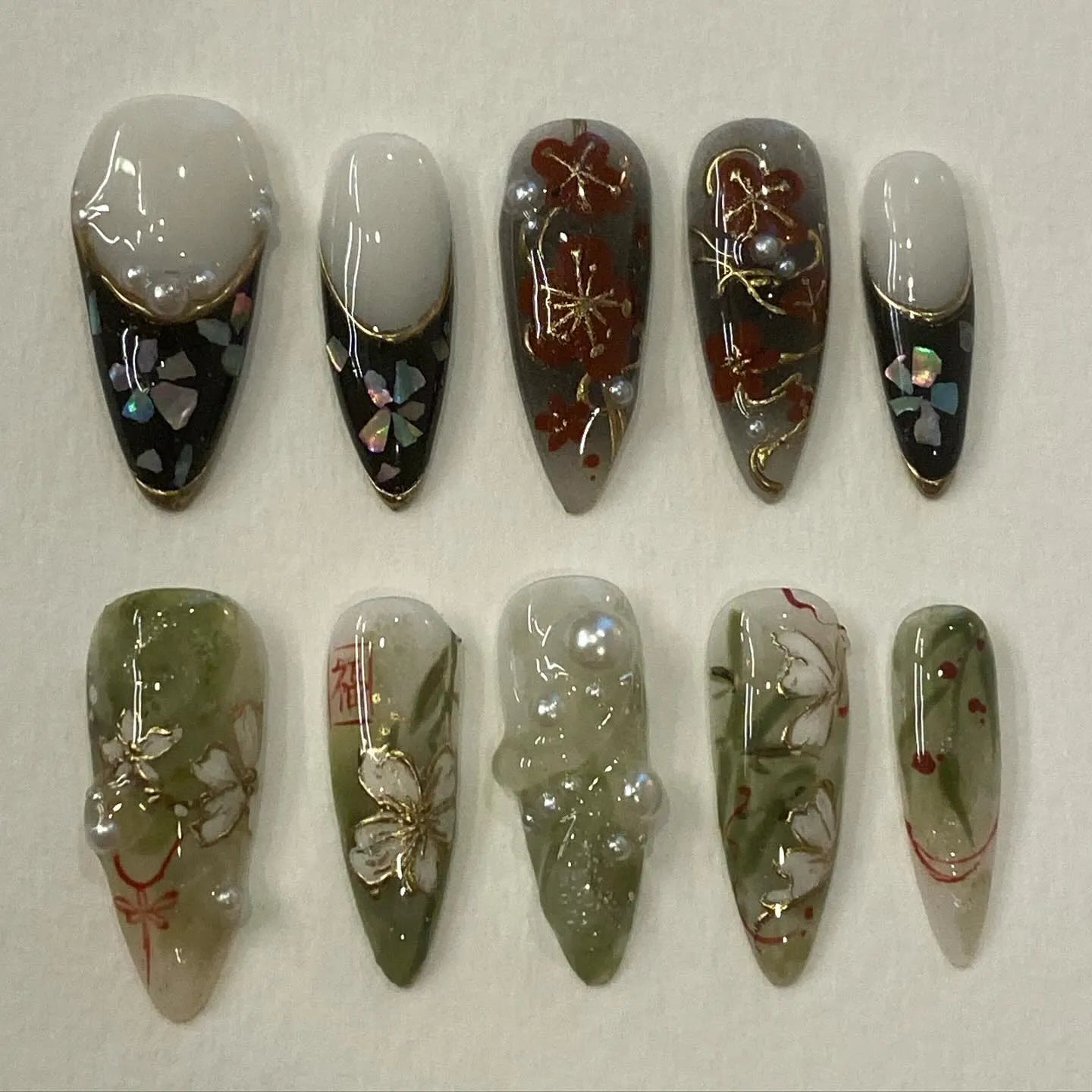 Handmade Japanese Art Floral Gold Foil Pearl Plum Blossom Press on Nails Y39