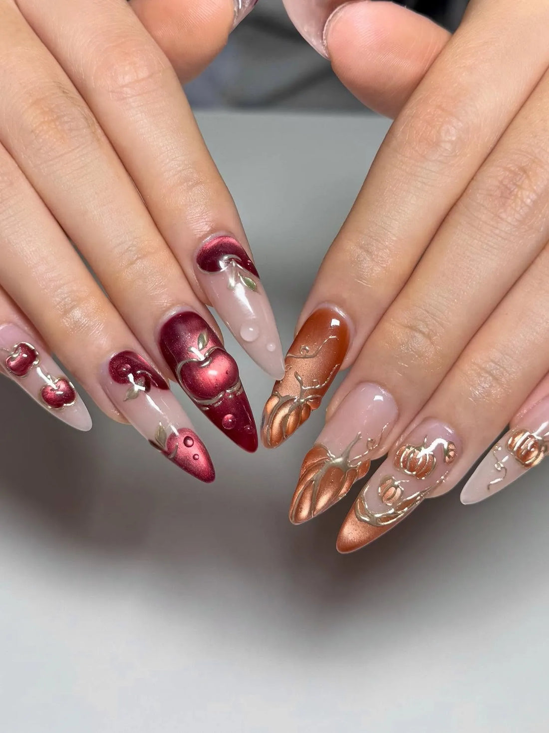 Handmade Luxury Autumn/Fall Red Cat Eye 3D Gold Pumpkin Apple Fake Nails PZ9