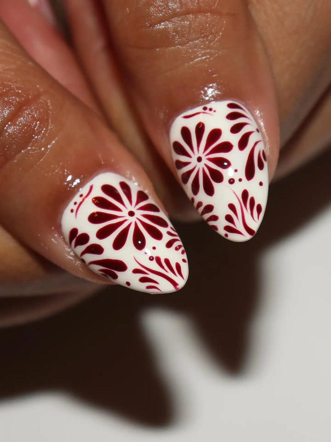Handmade Maroon White Porcelain Folk Art Festive Pattern Press on Nails X85