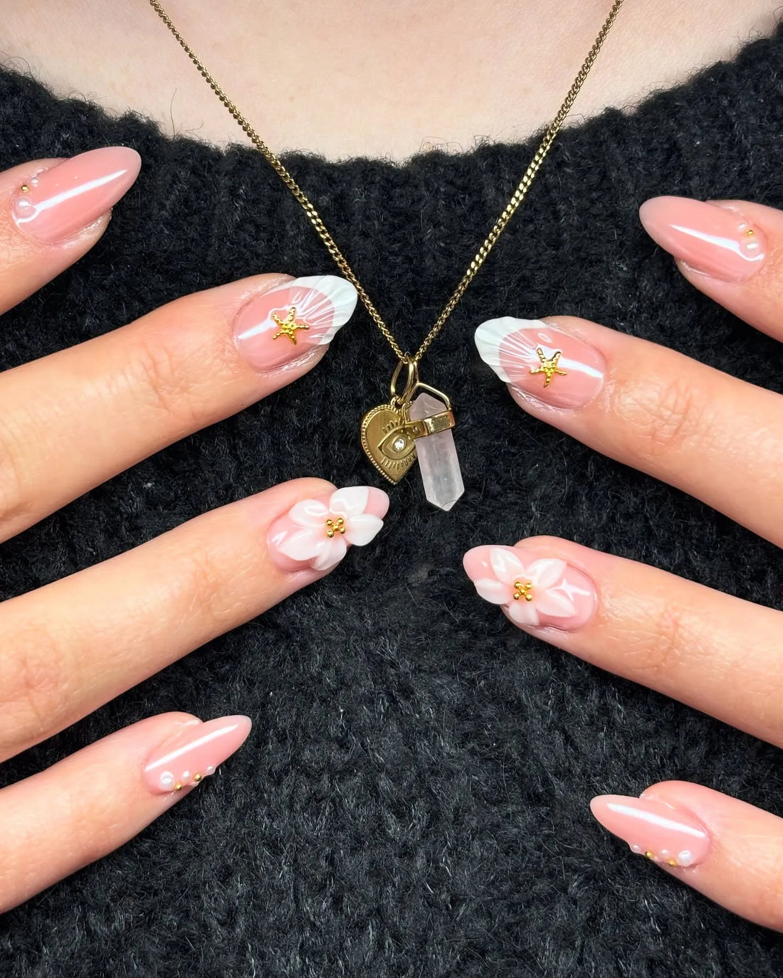 Handmade Mermaid Pearl Shell 3D Flower Gold Star White Press on Nails T19