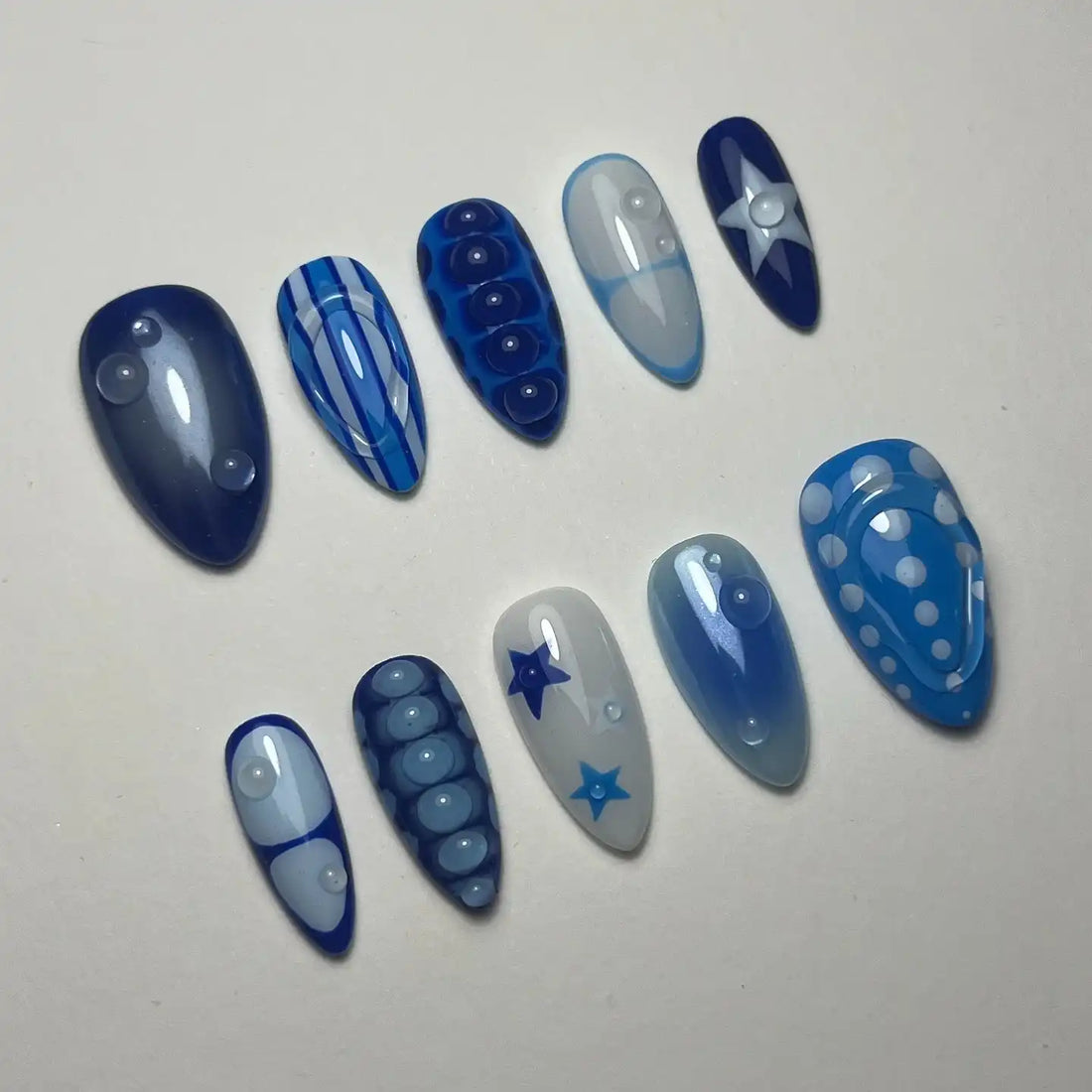 Handmade Ocean Water Bubble Star Blue Stripe Press on Nails E94