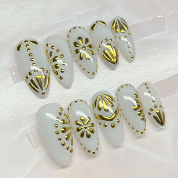 Handmade Gold Flower White Elegant Bridal Press on Nails S73