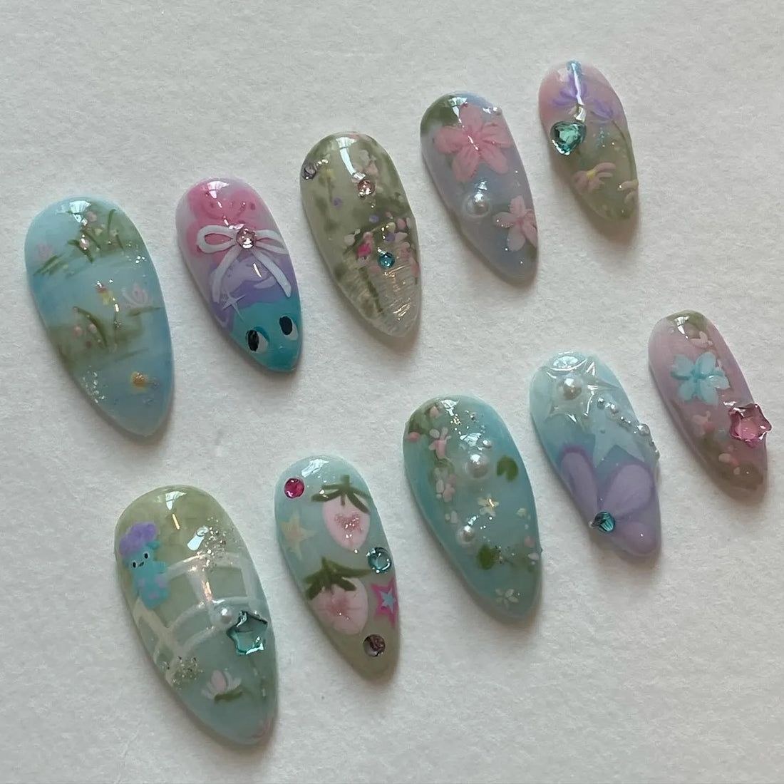 Handmade Pastel Fairy Garden Whimsical Flower Butterfly Press on Nails F04
