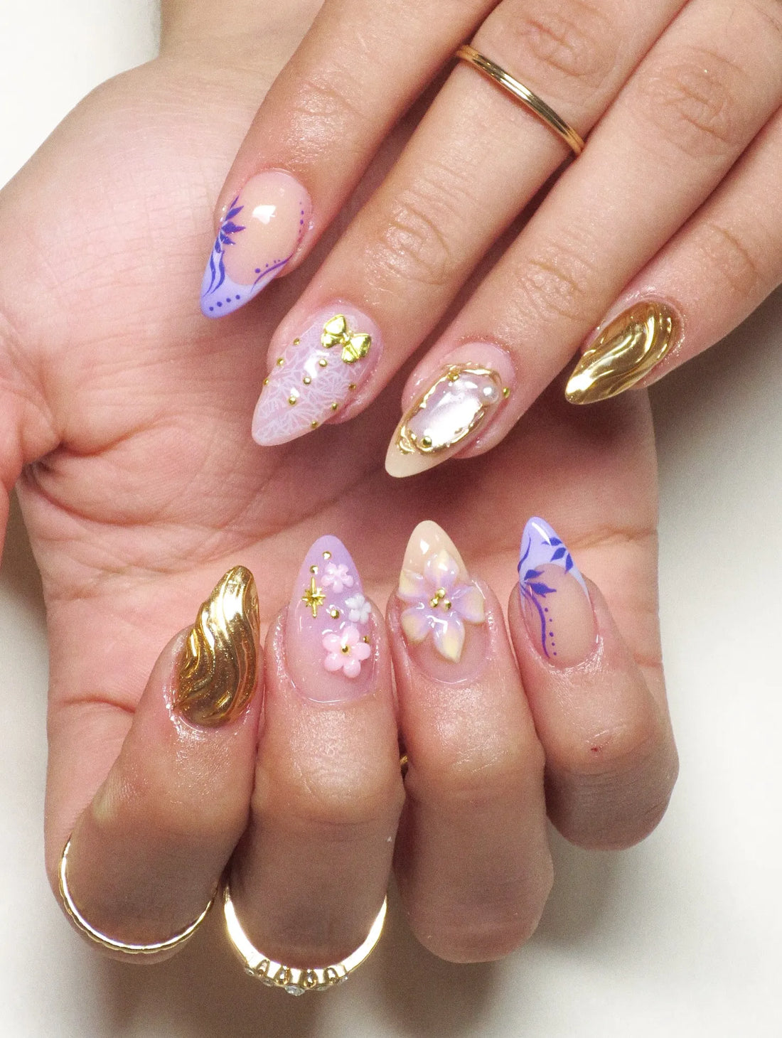 Handmade Purple Floral Gold Wave Chrome 3D Flower Pearl Fake Nails K61
