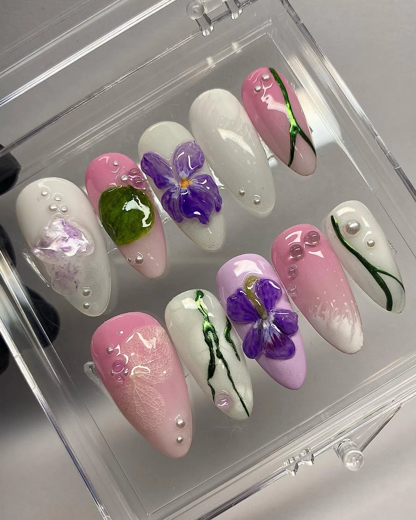 Handmade Violet Flower Spring Bloom Pearl Press on Nails E57