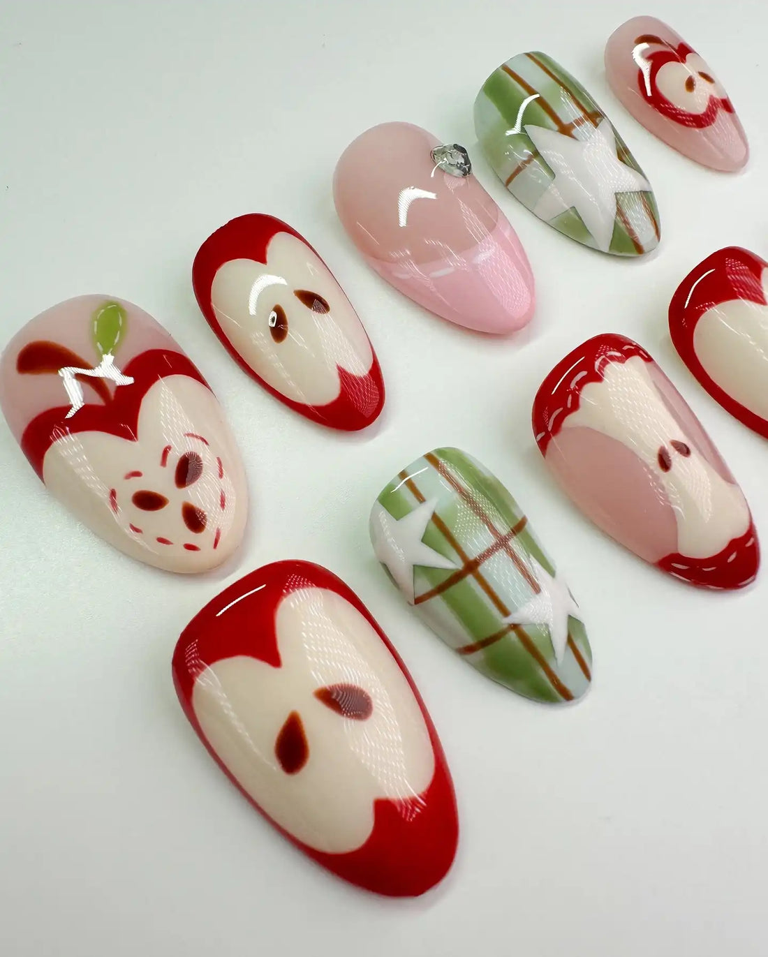 Handmade Red Apple Cute Fruit Plaid Green Press on Nails K65