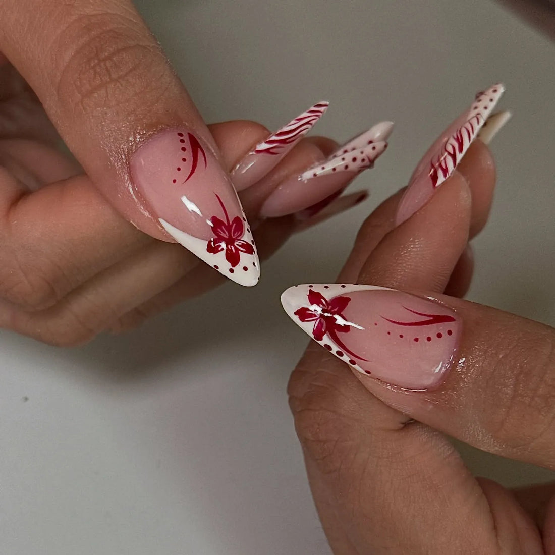 Handmade Red Flower Feather White French Press on Nails T12