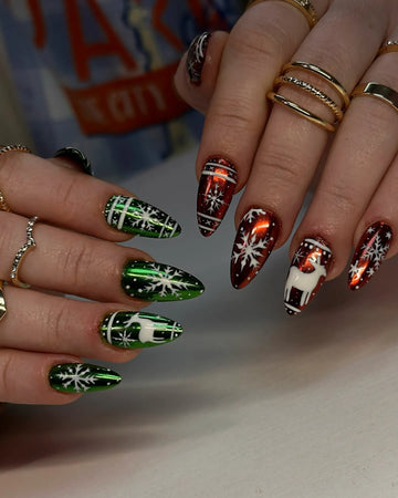Handmade Reindeer Snowflake Red Green Christmas Press on Nails W82