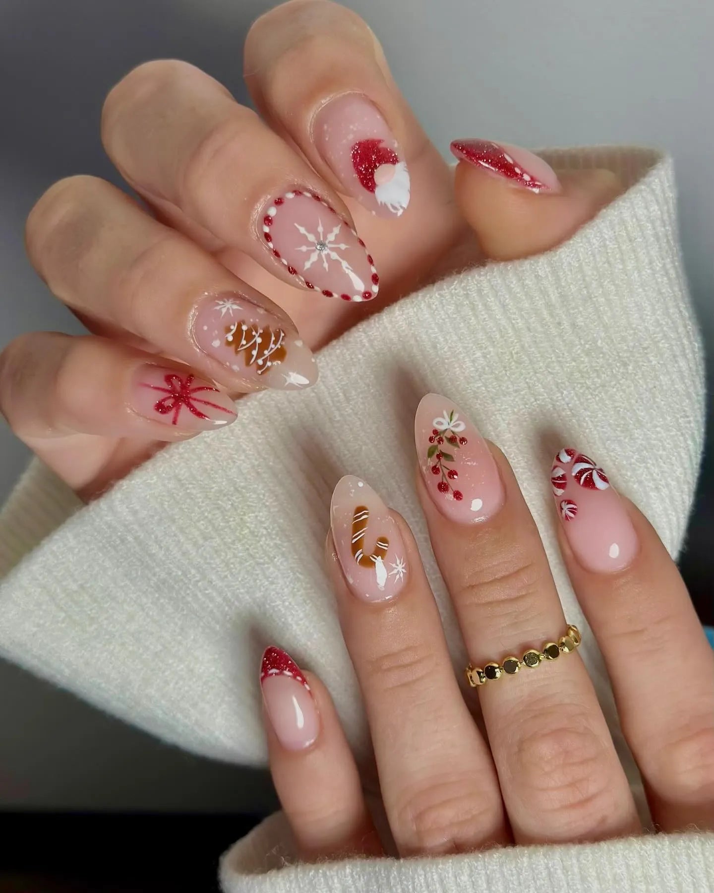 Handmade Santa Gingerbread Candy Cane Snowflake Christmas Press on Nails Z56