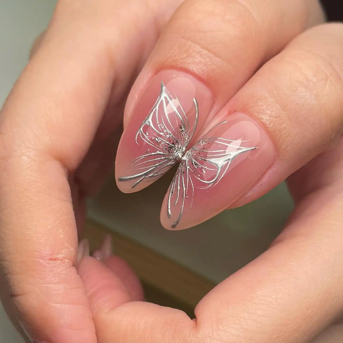 Handmade Silver Butterfly Star in Pink and 3D Bow Press-on Nails