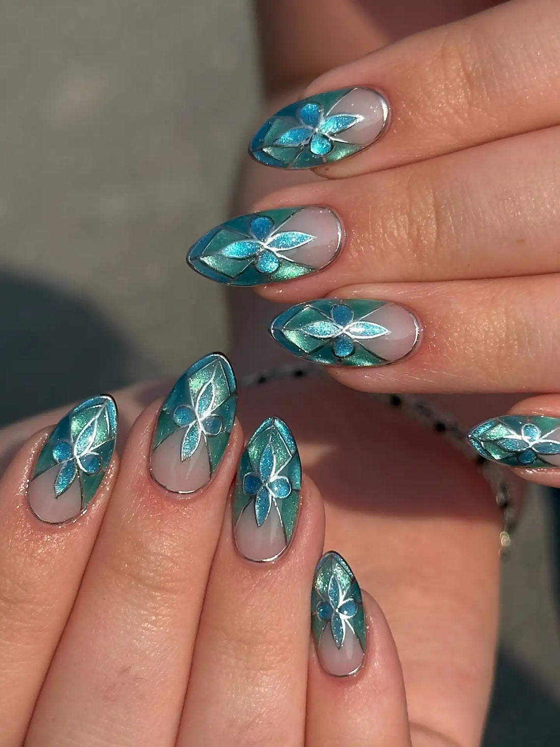 Handmade Stained Glass Floral Blue Silver Elegant Press on Nails R01