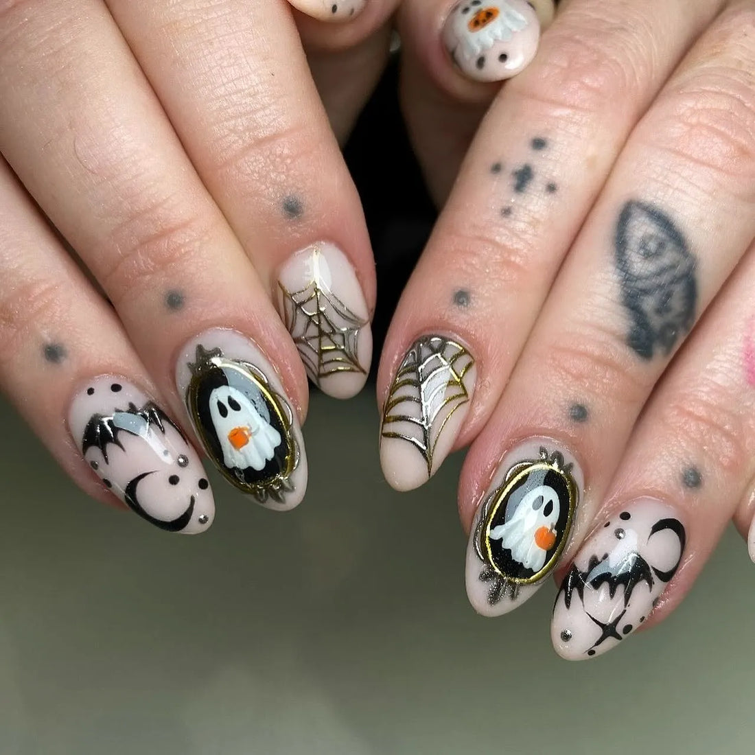 Handmade Vintage Gothic Nude Moon Bat Gold Framed Mirror Ghost Halloween Nails PZ6