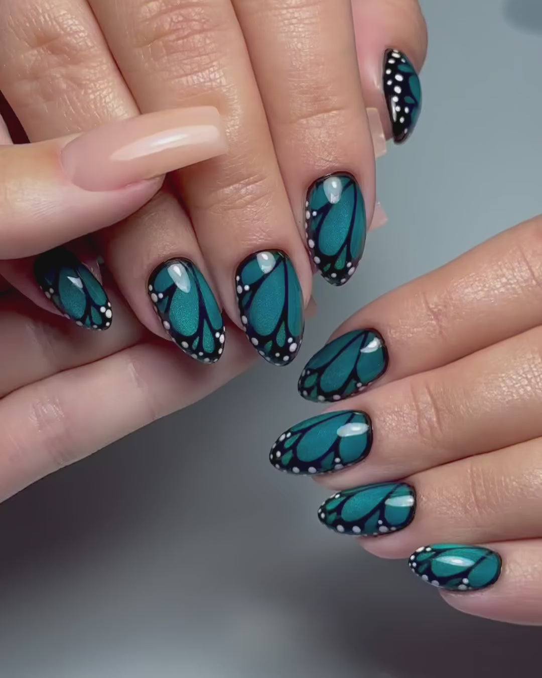 Butterfly Wing 3D Nails with Nature Touch